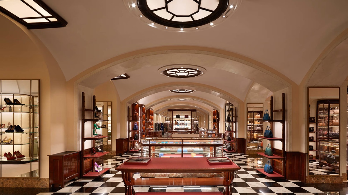 Galleria foto 'Dentro Prada Galleria: otto piani tra moda, arte e cultura. E c’è anche un “passaggio segreto” sotto l’Ottagono. FOTO' - foto 1