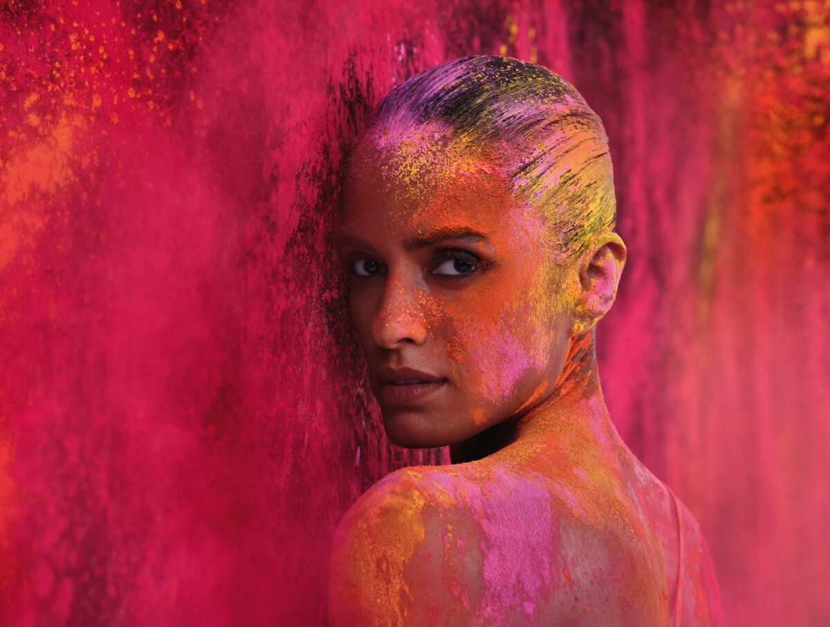 Pirelli, nel nuovo calendario l’India è protagonista: il racconto di un Paese tra tradizioni millenarie e spinta verso il futuro- LE FOTO