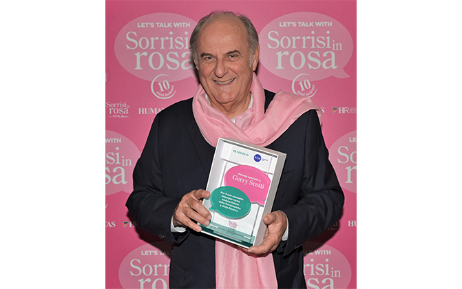 Gerry Scotti riceve un riconoscimento da protagonista con Sorrisi in Rosa e IULM