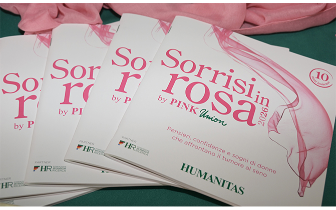 Gerry Scotti riceve un riconoscimento da protagonista con Sorrisi in Rosa e IULM