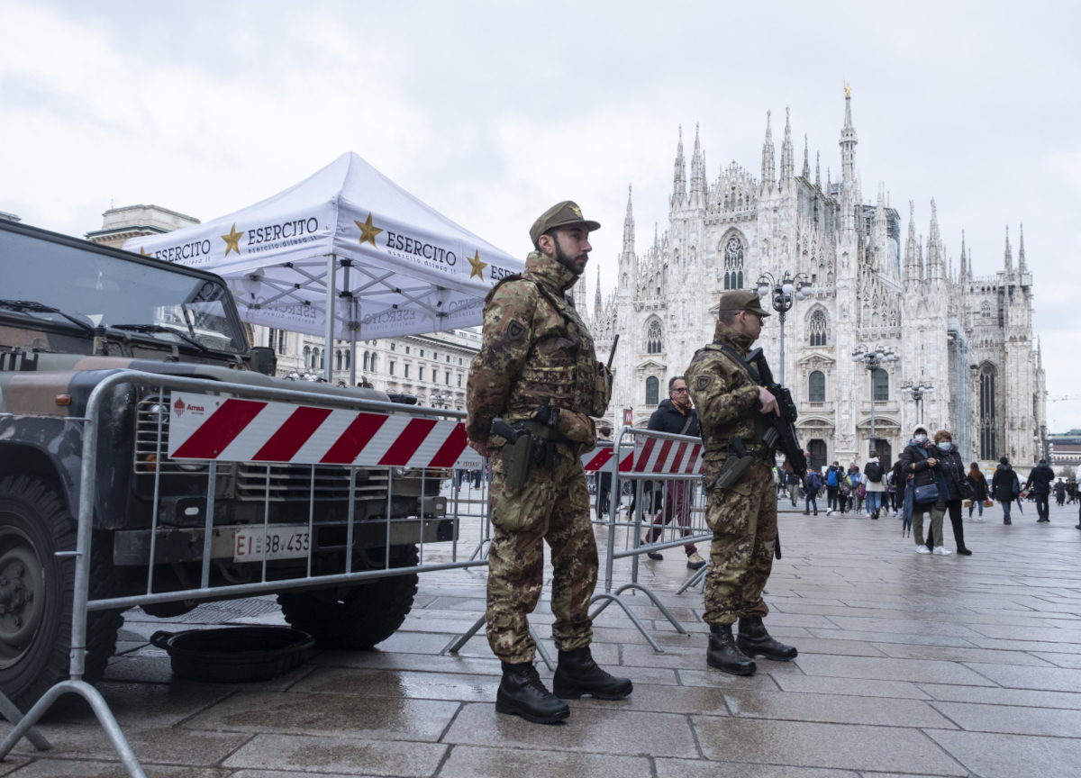 Militari in città, ma che cosa possono fare in concreto? L’operazione Strade sicure e l’insicurezza dei soldati Militari in città, ma che cosa possono fare in concreto? L’operazione Strade sicure e l’insicurezza dei soldati