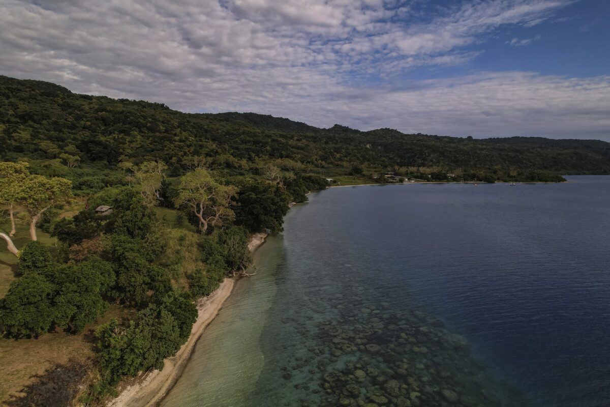 Vanuatu, doppio terremoto al largo dell’arcipelago: scatta l’allerta tsunami, rischio onde pericolose entro 300 chilometri Vanuatu, doppio terremoto al largo dell’arcipelago: scatta l’allerta tsunami, rischio onde pericolose entro 300 chilometri