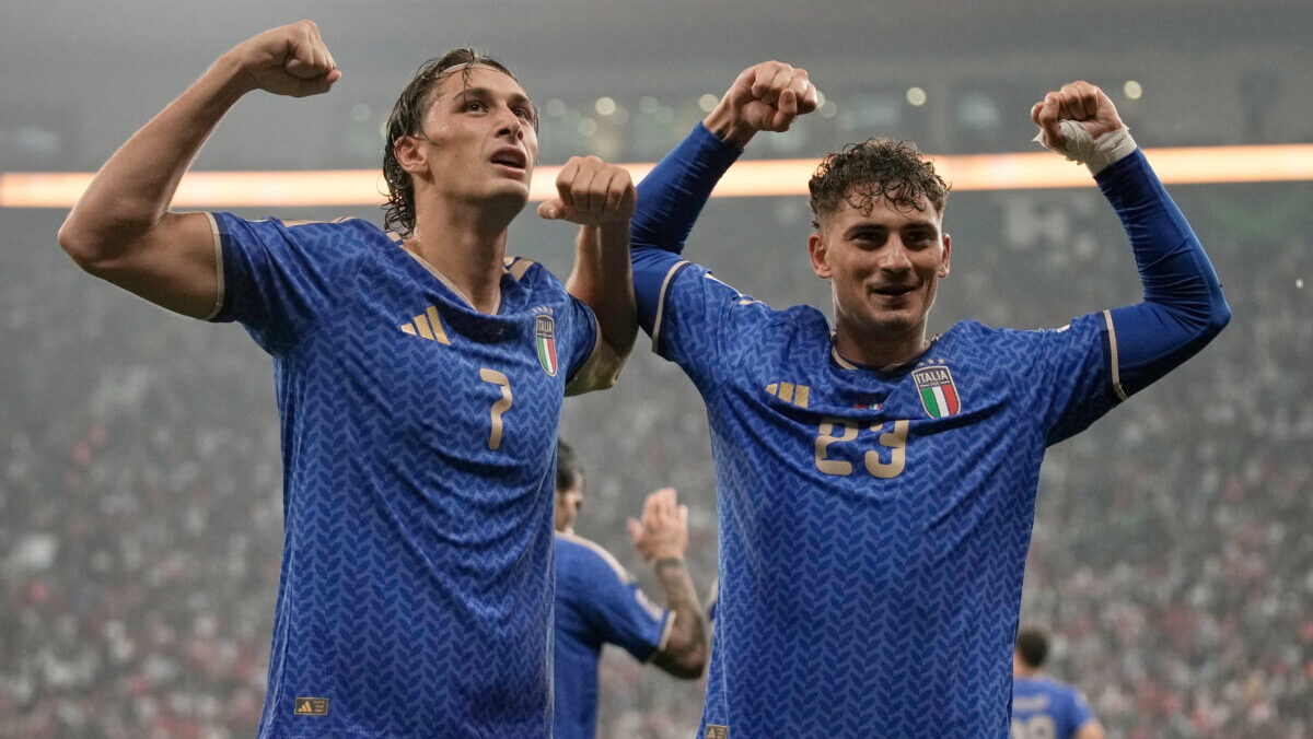 Francia-Italia, la sfida infinita: Mancini punta su Pio Esposito, Zidane rilancia Dembélé. Probabili, orario e dove vederla Francia-Italia, la sfida infinita: Mancini punta su Pio Esposito, Zidane rilancia Dembélé. Probabili, orario e dove vederla