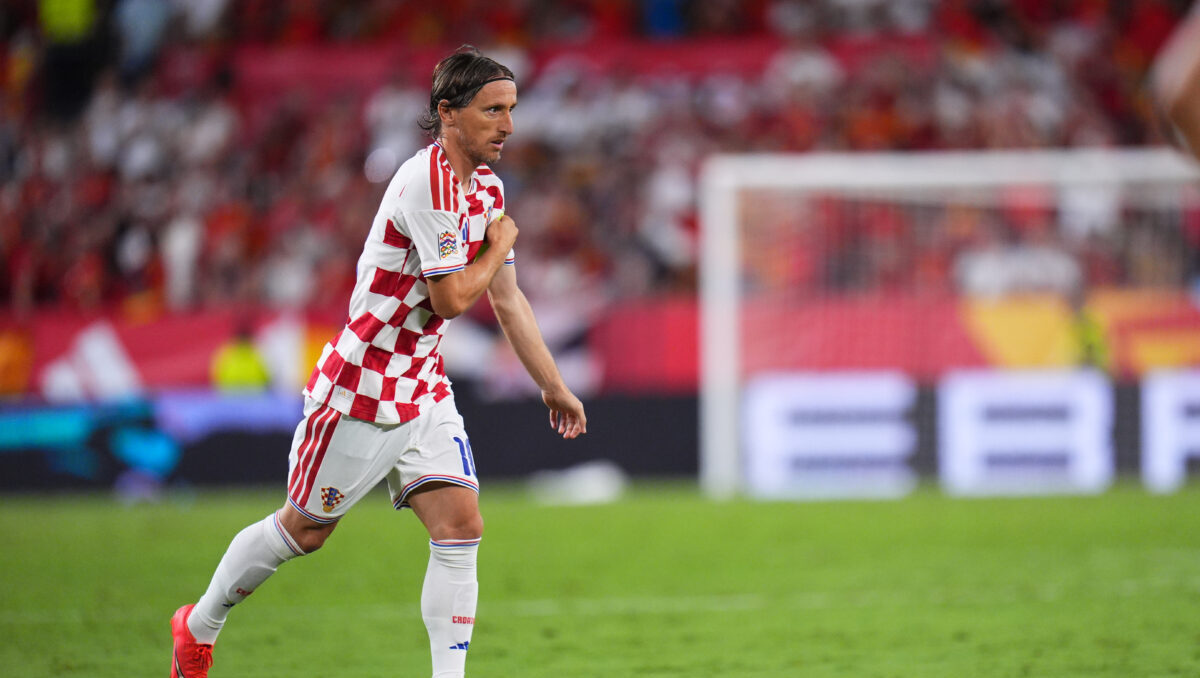 Croazia-Inghilterra 0-7, notte da incubo per Modric, Sucic e Baturina: è la peggiore sconfitta nella storia della nazionale Croazia-Inghilterra 0-7, notte da incubo per Modric, Sucic e Baturina: è la peggiore sconfitta nella storia della nazionale