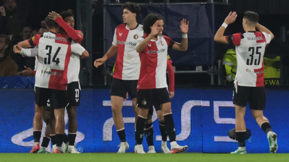 Champions, il Como si illude a Rotterdam ma il Feyenoord ribalta tutto: Diao non basta (e si fa male), lariani sconfitti 3 a 2 Champions, il Como si illude a Rotterdam ma il Feyenoord ribalta tutto: Diao non basta (e si fa male), lariani sconfitti 3 a 2