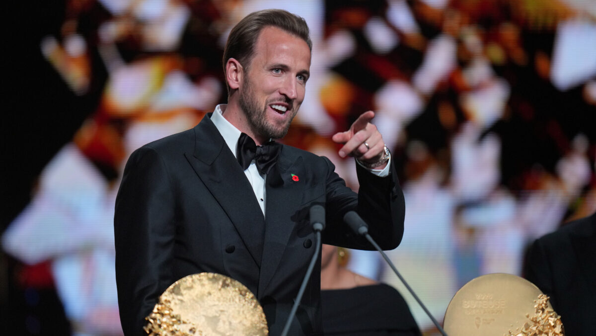 Pallone d’Oro 2026, trionfa Harry Kane! È lui il miglior giocatore del mondo. Secondo Mbappé, terzo Yamal