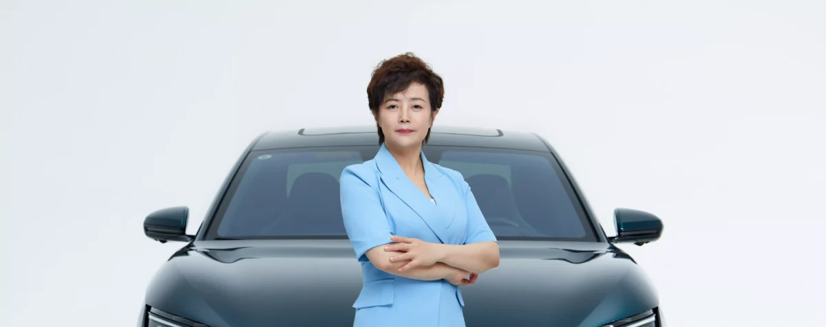 BYD, Stella Li apre alla Francia: nuove fabbriche auto in Europa BYD, Stella Li apre alla Francia: nuove fabbriche auto in Europa