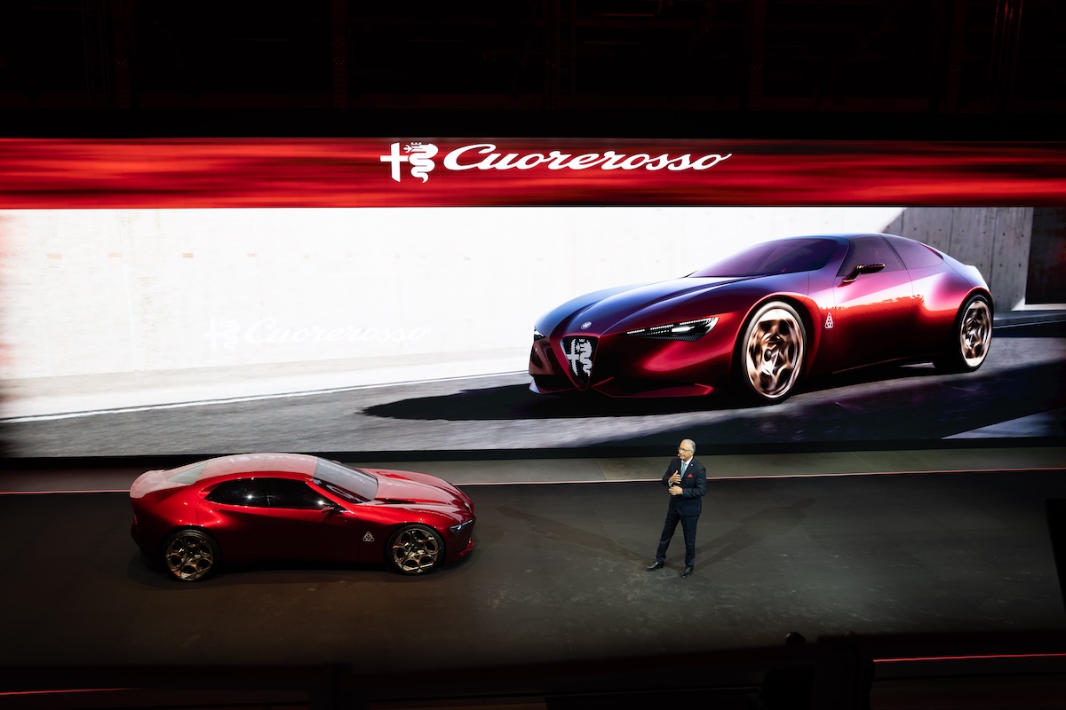 Alfa Romeo Cuorerosso: il futuro del Biscione debutta a Parigi 2026