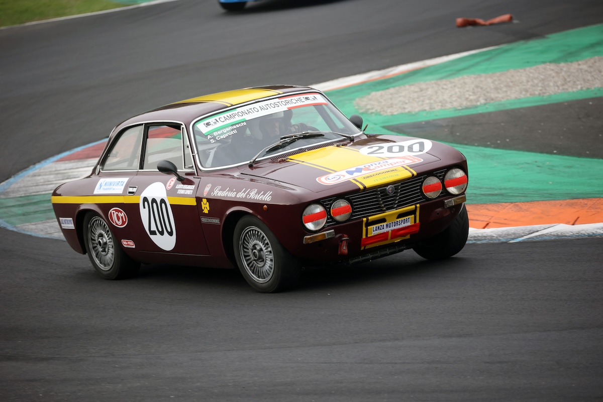 Casa Alfa Romeo a Monza: vetture storiche da competizione e Giulia Quadrifoglio Casa Alfa Romeo a Monza: vetture storiche da competizione e Giulia Quadrifoglio