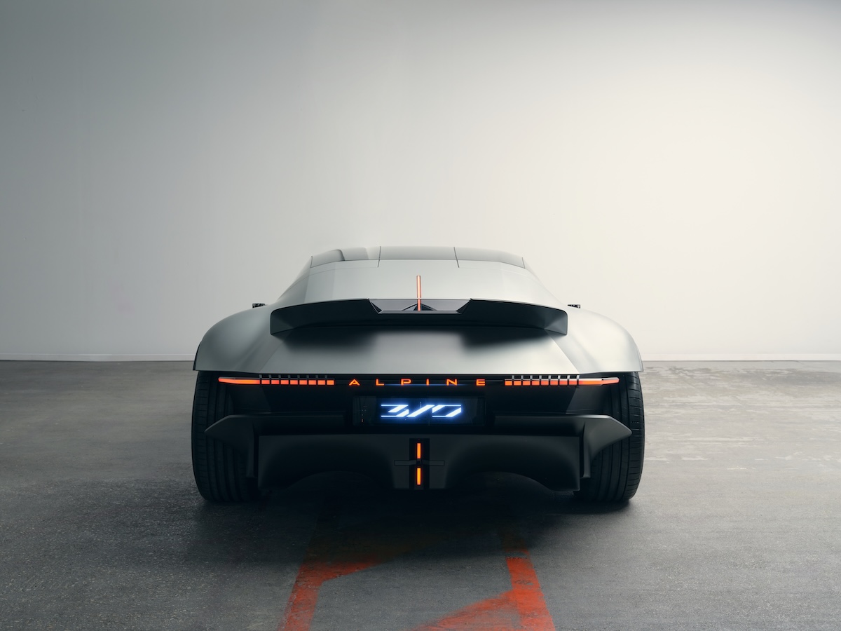 Parigi 2026, Alpine A310 Vision: il mito sportivo rinasce come concept