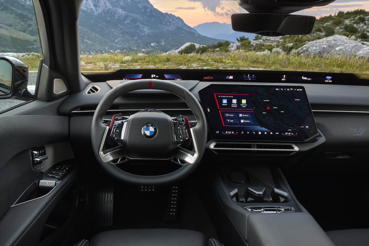 Nuova BMW i3: 912 km di autonomia e ricarica a 400 kW