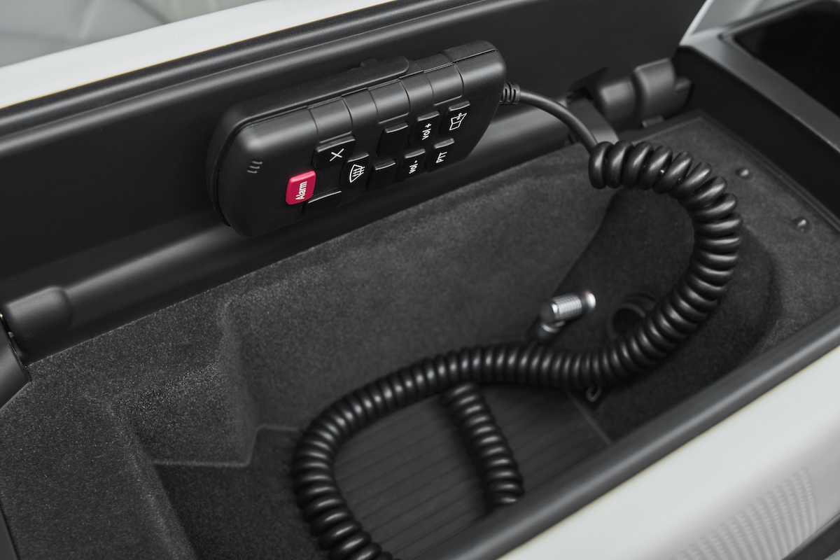 BMW Serie 7 blindata, 612 CV e vetri antiproiettile: ecco come è fatta BMW Serie 7 blindata, 612 CV e vetri antiproiettile: ecco come è fatta