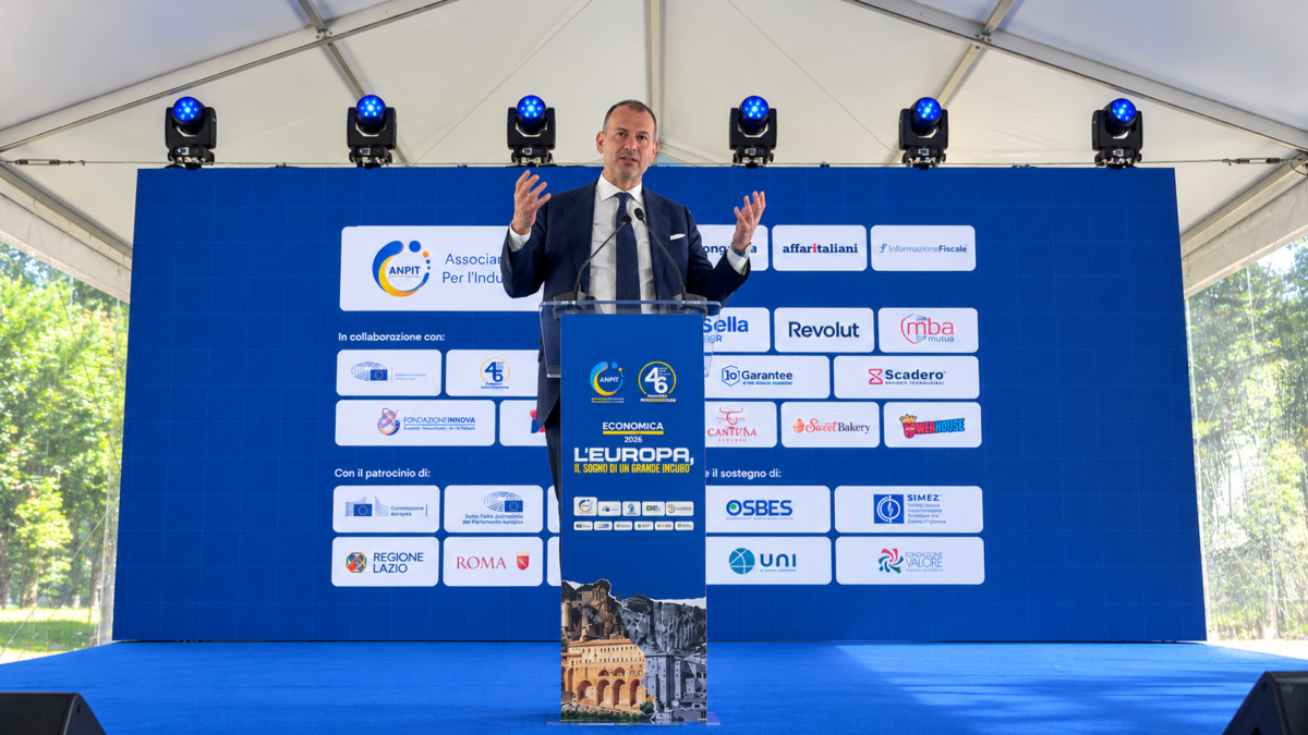 Economica 2026: PNRR, riarmo e futuro dell’Europa al centro della terza giornata. Foti e Lollobrigida chiudono l’evento ANPIT Economica 2026: PNRR, riarmo e futuro dell’Europa al centro della terza giornata. Foti e Lollobrigida chiudono l’evento ANPIT