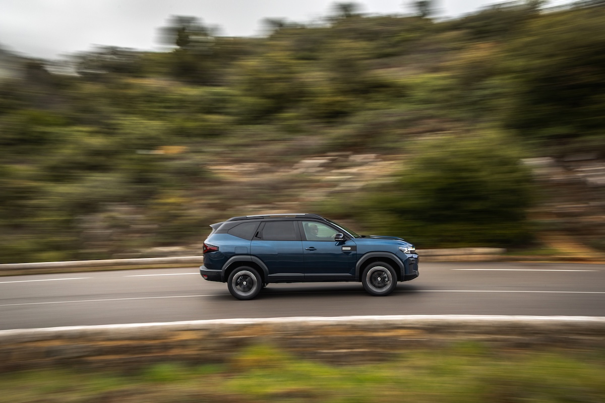 Dacia Bigster mild hybrid-G 140 automatico: prezzi e caratteristiche