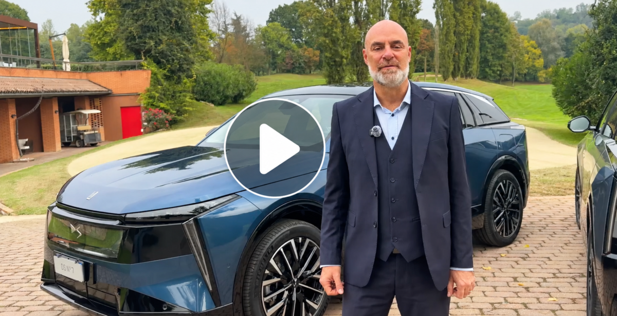 Nuova DS N°7, lusso e tecnologia: ecco come cambia il SUV premium francese Nuova DS N°7, lusso e tecnologia: ecco come cambia il SUV premium francese