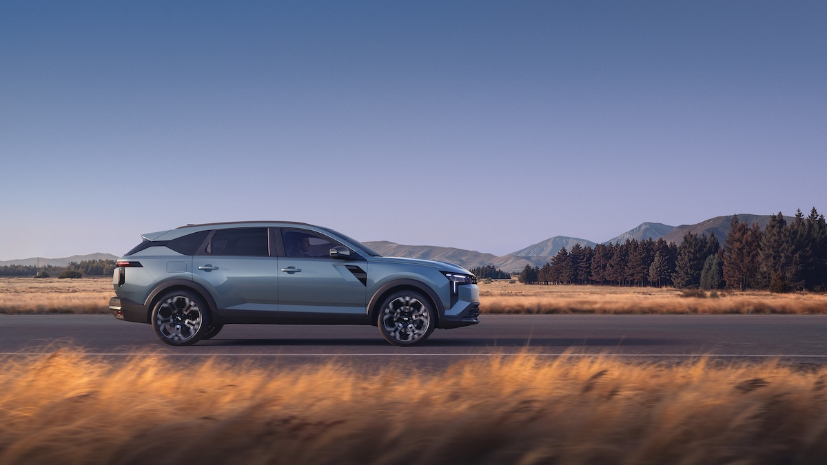 Nuova Dacia Striker ordinabile in Italia: ibrida, GPL e 4×4 Nuova Dacia Striker ordinabile in Italia: ibrida, GPL e 4×4