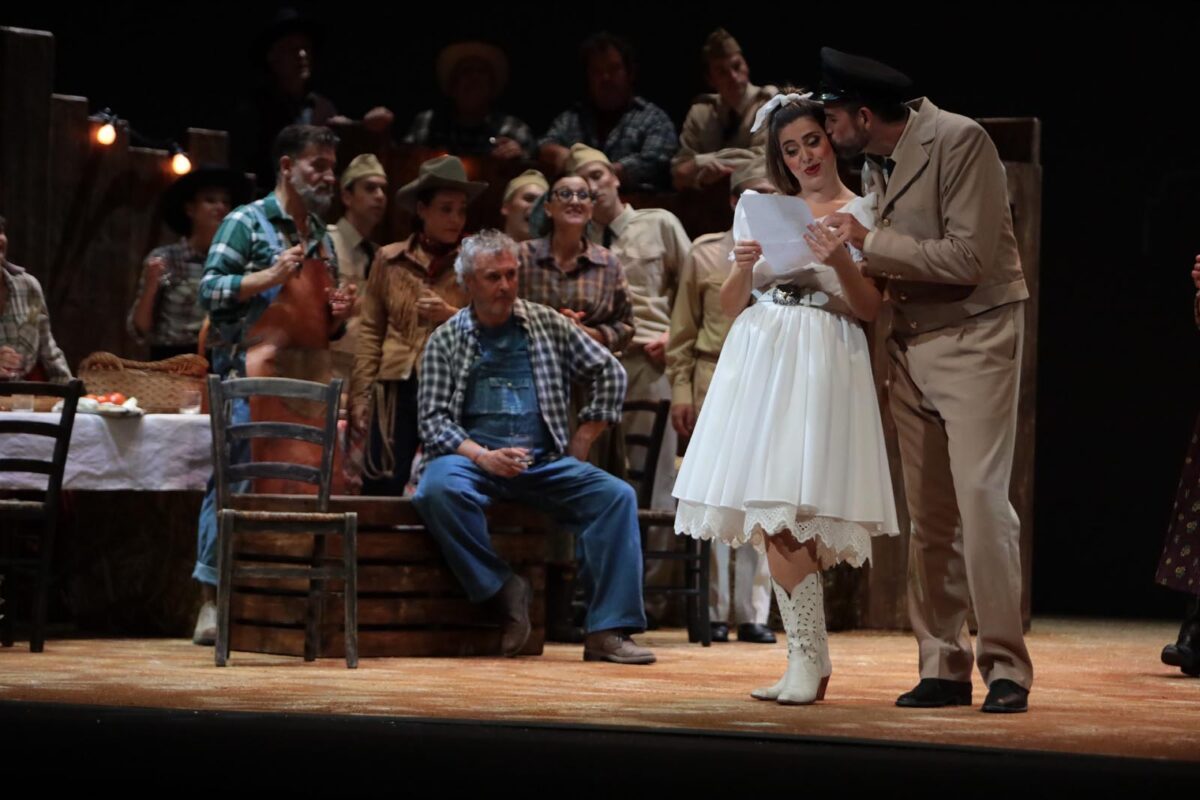 L’energia del belcanto conquista Ancona: un brillante “Elisir d’amore” apre la Stagione Lirica delle Muse L’energia del belcanto conquista Ancona: un brillante “Elisir d’amore” apre la Stagione Lirica delle Muse