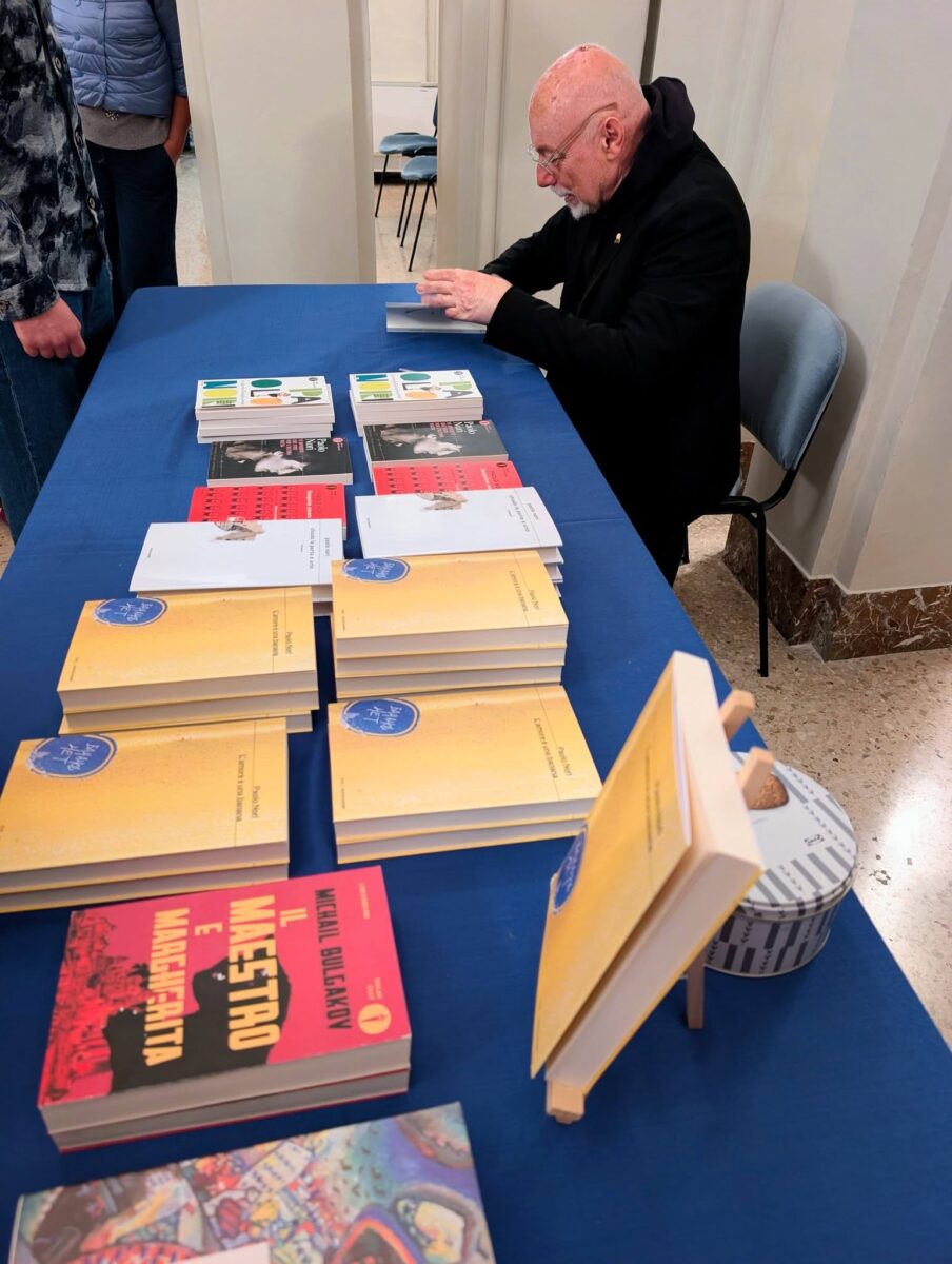 “Il Maestro e Margherita” raccontato al Teatro La Nuova Fenice di Osimo da Paolo Nori “Il Maestro e Margherita” raccontato al Teatro La Nuova Fenice di Osimo da Paolo Nori