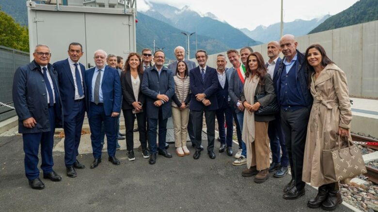 H2iseO, Fontana e Lucente in visita a agli impianti di produzione e distribuzione di idrogeno di FERROVIENORD