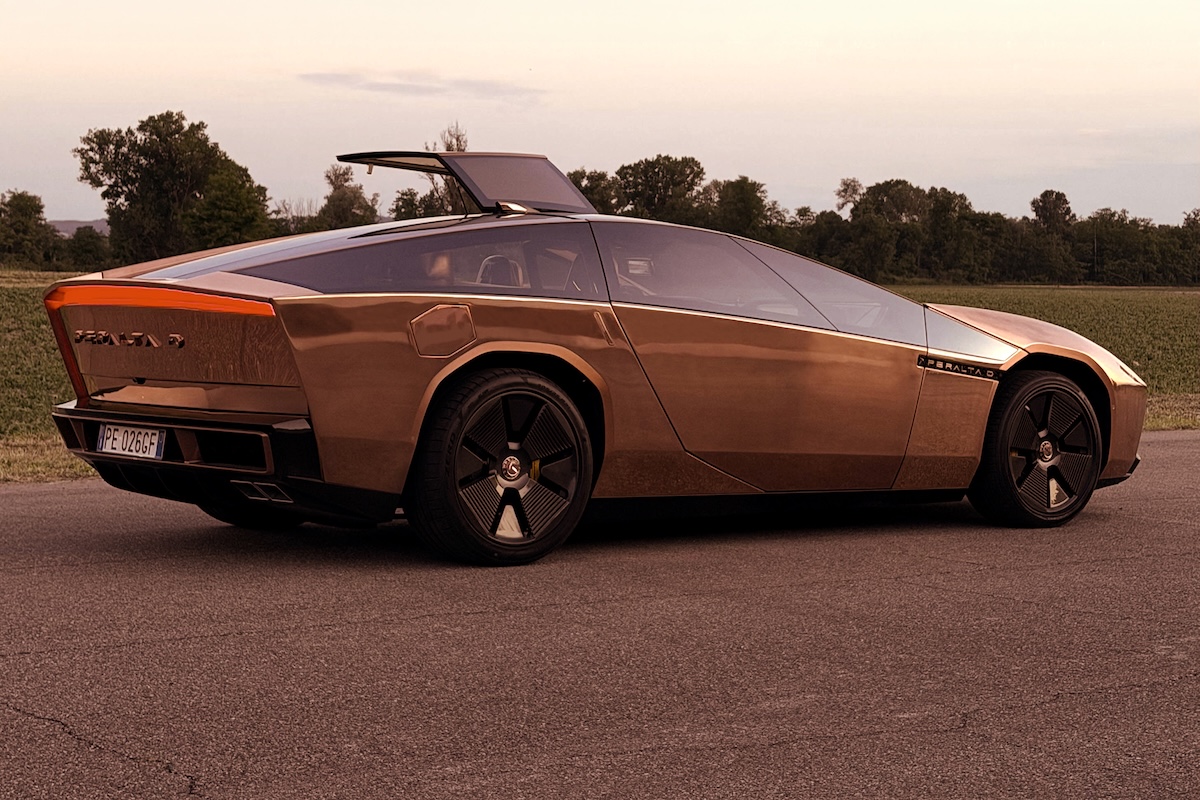 Fabrizio Giugiaro svela la Peralta D, one-off in rame per Carlos Peralta