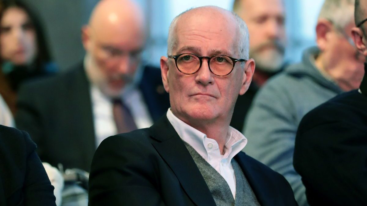 Centrosinistra, l’ex capo della Polizia Gabrielli scende in campo: “Mi impegno con il progetto di Ruffini” Centrosinistra, l’ex capo della Polizia Gabrielli scende in campo: “Mi impegno con il progetto di Ruffini”