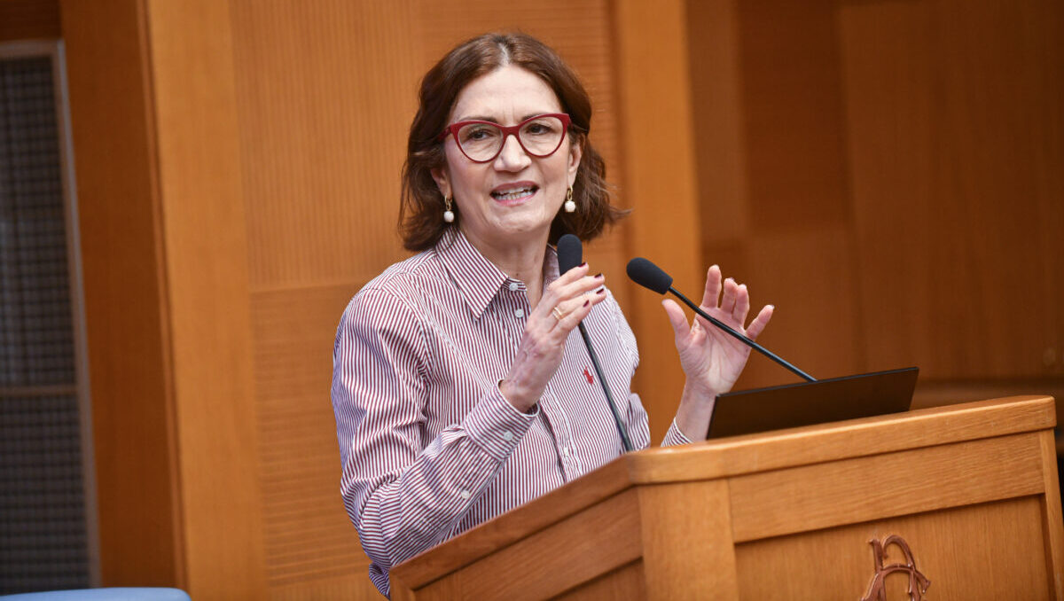 Gelmini: “Scontri a Milano? Ha ragione Crosetto: dietro le violenze c’è una guerra ibrida”. E sul caro vita… Gelmini: “Scontri a Milano? Ha ragione Crosetto: dietro le violenze c’è una guerra ibrida”. E sul caro vita…