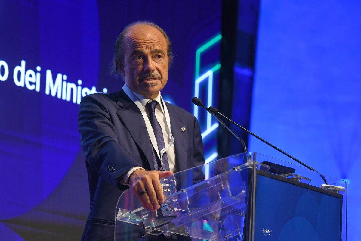 AI e lavoro, Butti ad Affaritaliani: “Non solo materie STEM, ecco perchè avremo sempre più bisogno di umanisti e filosofi” – VIDEO AI e lavoro, Butti ad Affaritaliani: “Non solo materie STEM, ecco perchè avremo sempre più bisogno di umanisti e filosofi” – VIDEO