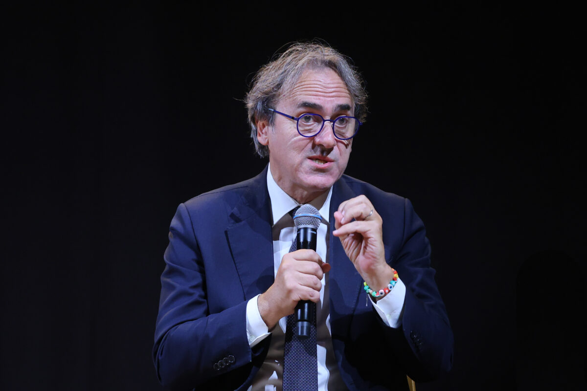 Scontri a Milano, Bonelli attacca Meloni: “Sottovaluta la protesta sociale e punta sulle infiltrazioni mafiose. Pensi alla corruzione nelle Marche” Scontri a Milano, Bonelli attacca Meloni: “Sottovaluta la protesta sociale e punta sulle infiltrazioni mafiose. Pensi alla corruzione nelle Marche”