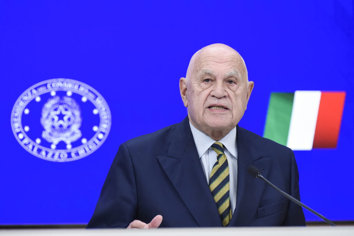 Proteste tir, Nordio: “Pericolo di infiltrazioni mafiose”. E sui minori di Milano: “Lavoriamo per ampliare le carceri” Proteste tir, Nordio: “Pericolo di infiltrazioni mafiose”. E sui minori di Milano: “Lavoriamo per ampliare le carceri”