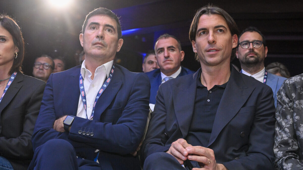 Onorato lancia il programma di Progetto Civico: “Alle primarie ci saremo, non escludo di candidarmi. Renzi? Vado d’accordo” Onorato lancia il programma di Progetto Civico: “Alle primarie ci saremo, non escludo di candidarmi. Renzi? Vado d’accordo”