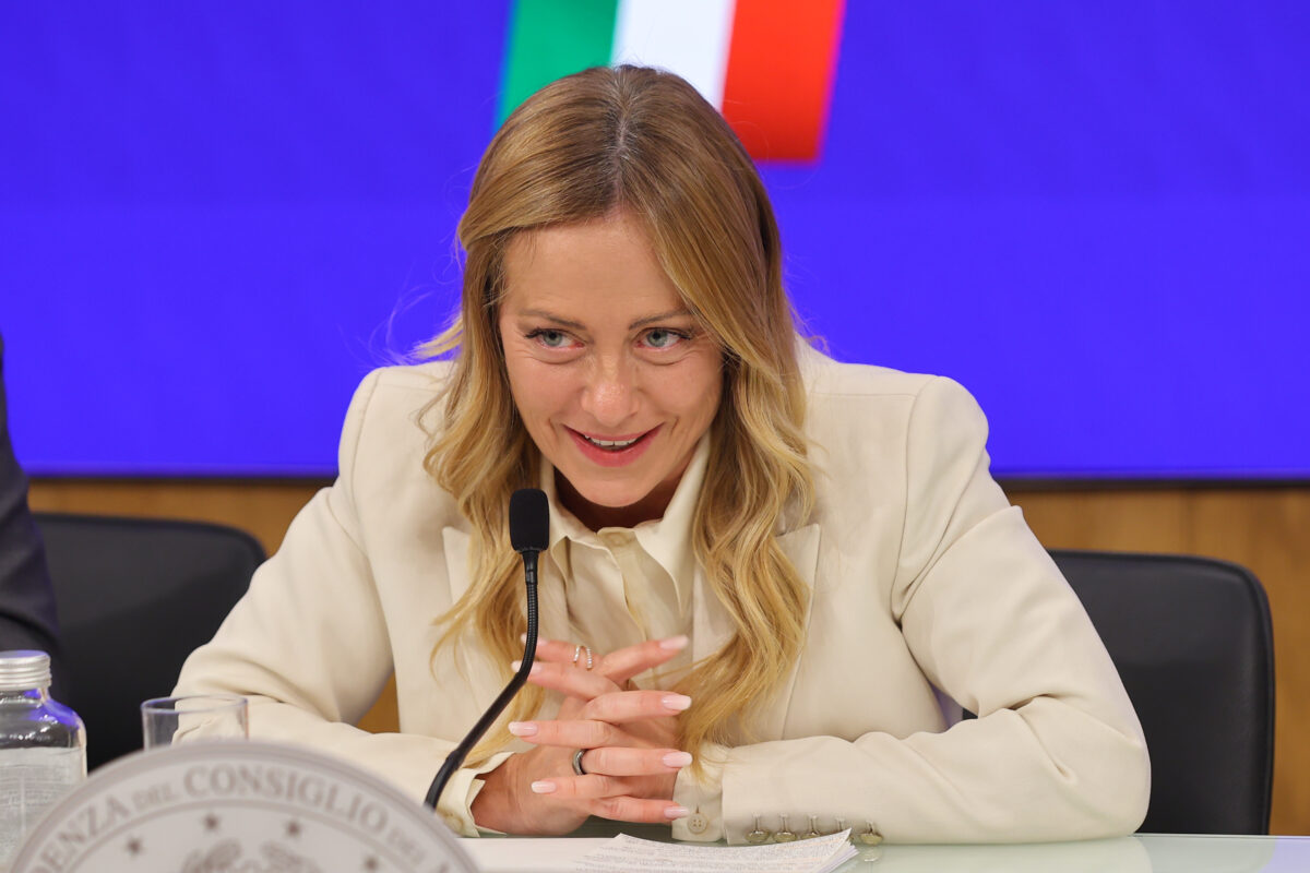 Vuoi una targa su misura? Sono 600 euro. Il Fisco scopre l’IVA sulla vanità Vuoi una targa su misura? Sono 600 euro. Il Fisco scopre l’IVA sulla vanità