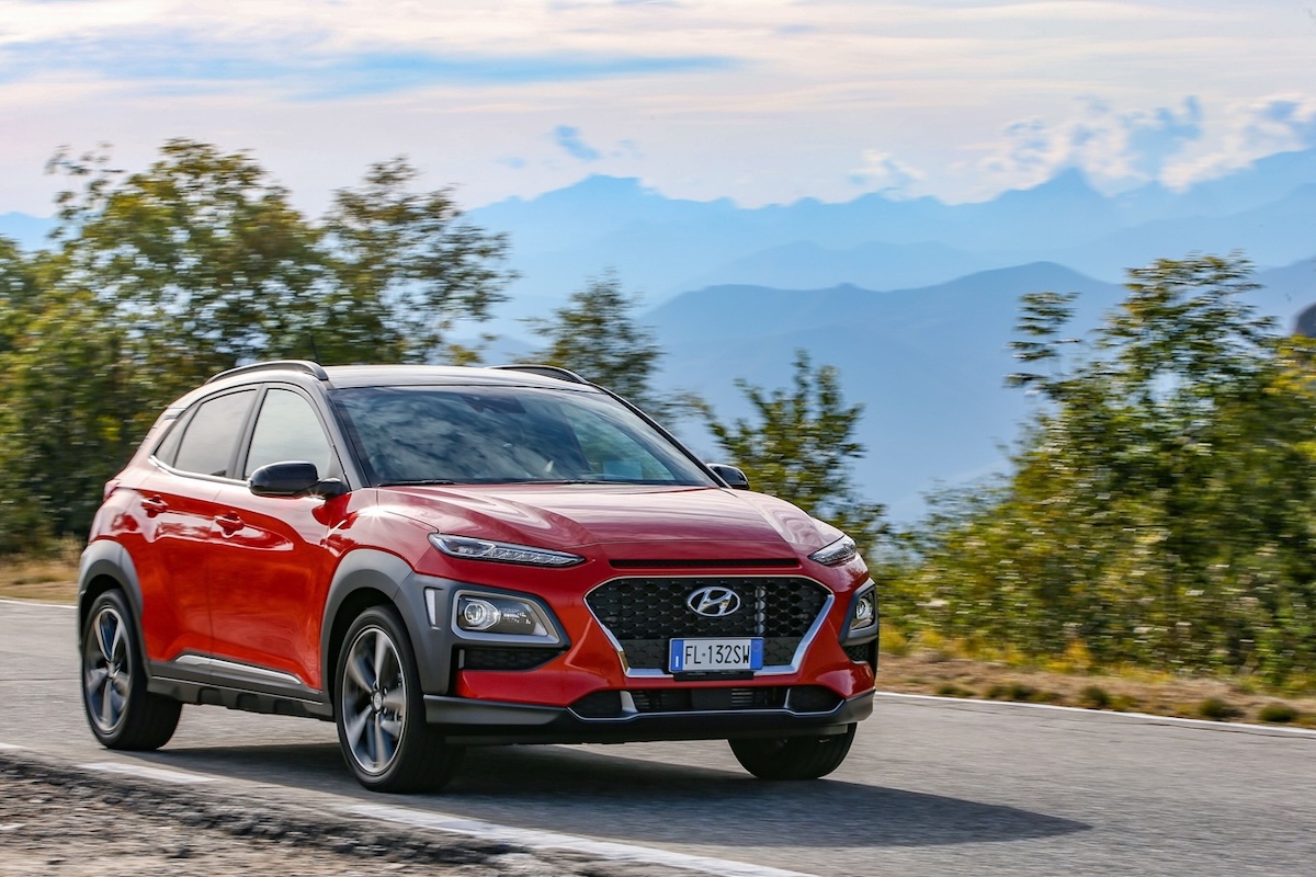 Hyundai KONA, dal benzina all’elettrico: storia di un successo Hyundai KONA, dal benzina all’elettrico: storia di un successo