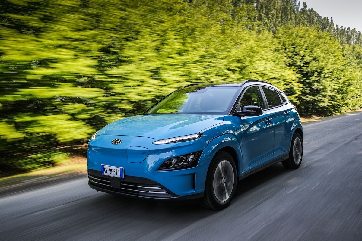 Hyundai KONA, dal benzina all’elettrico: storia di un successo Hyundai KONA, dal benzina all’elettrico: storia di un successo