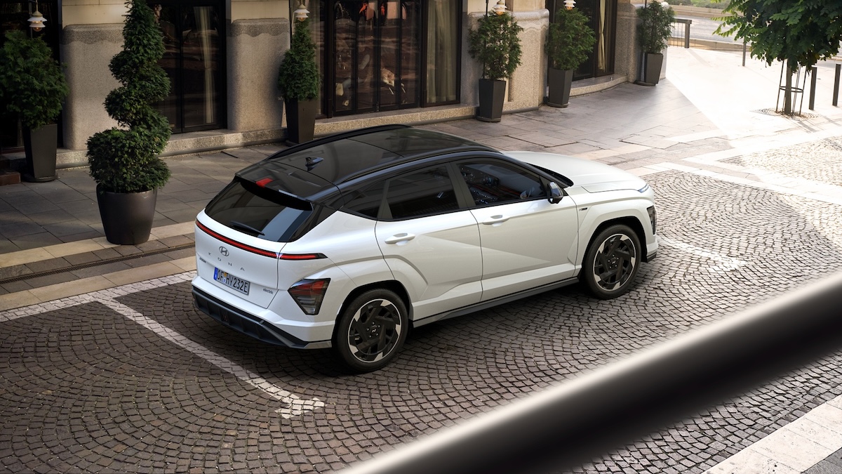 Hyundai KONA, dal benzina all’elettrico: storia di un successo Hyundai KONA, dal benzina all’elettrico: storia di un successo