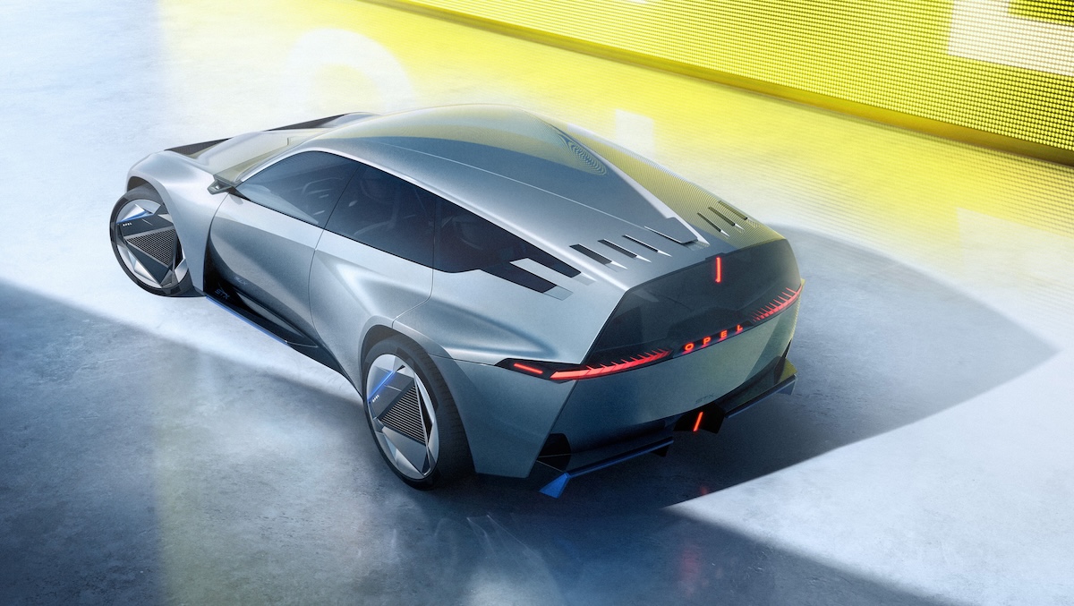 Parigi 2026, Opel STX Concept anticipa il design delle prossime auto Parigi 2026, Opel STX Concept anticipa il design delle prossime auto