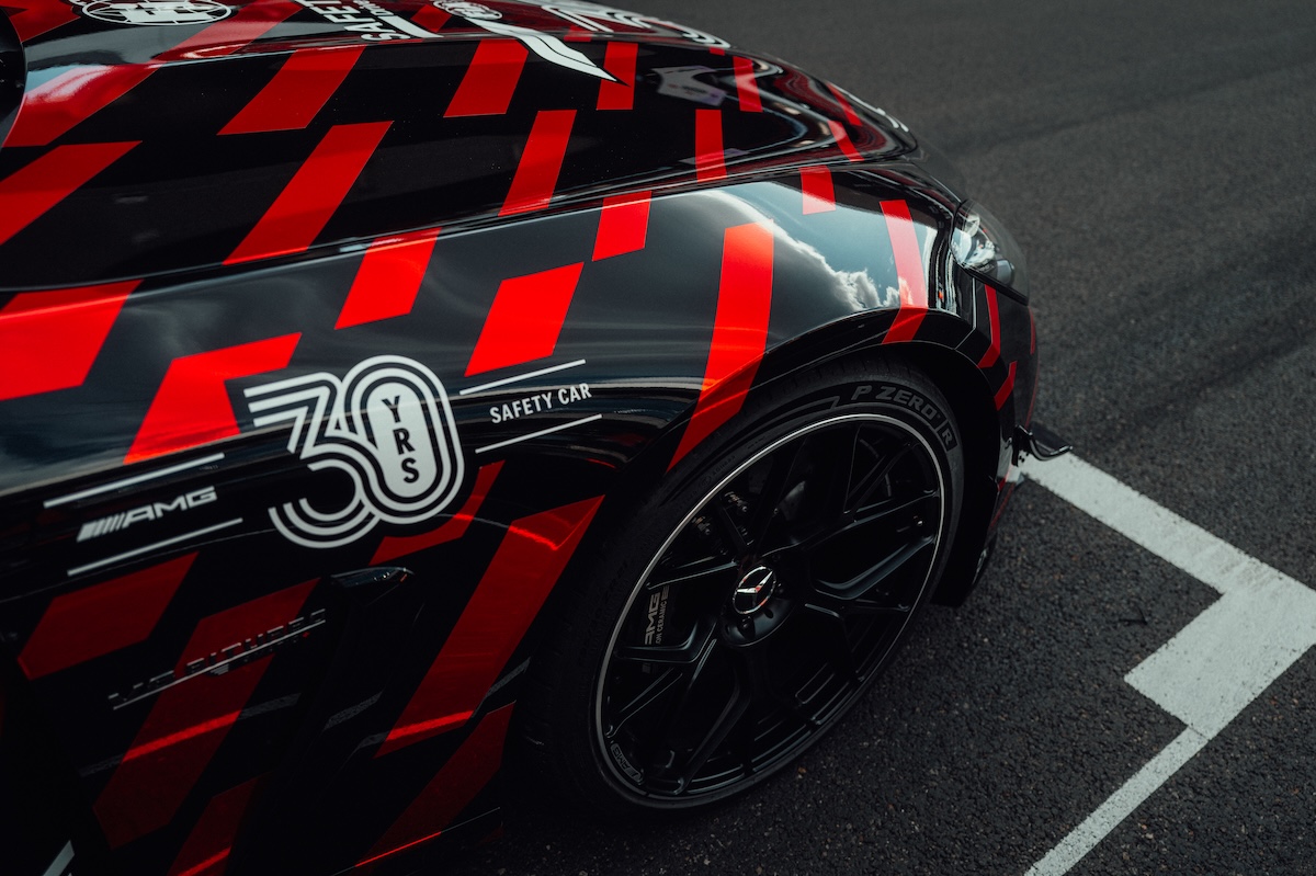 Pirelli sviluppa un nuovo P Zero R per la Safety Car di Formula 1