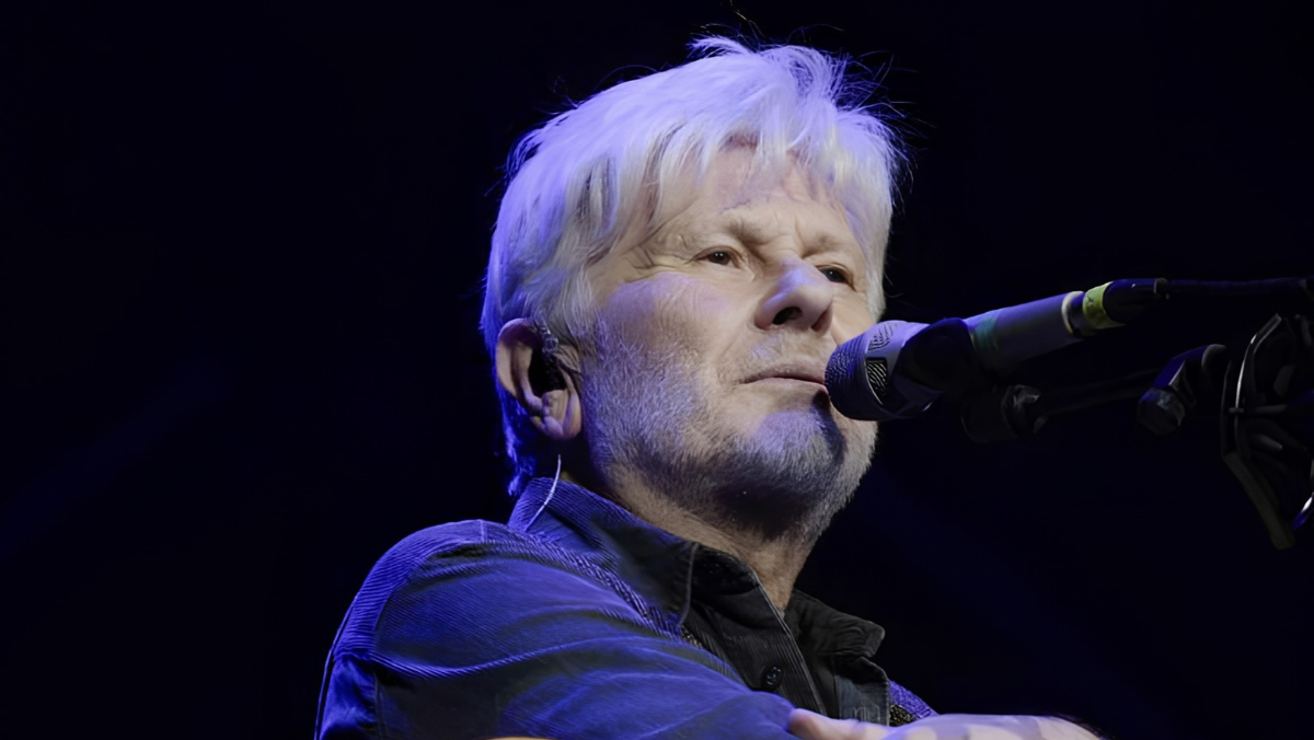Per Ron la musica può aspettare: il virus non gli dà tregua e il ritorno sul palco si allontana Per Ron la musica può aspettare: il virus non gli dà tregua e il ritorno sul palco si allontana