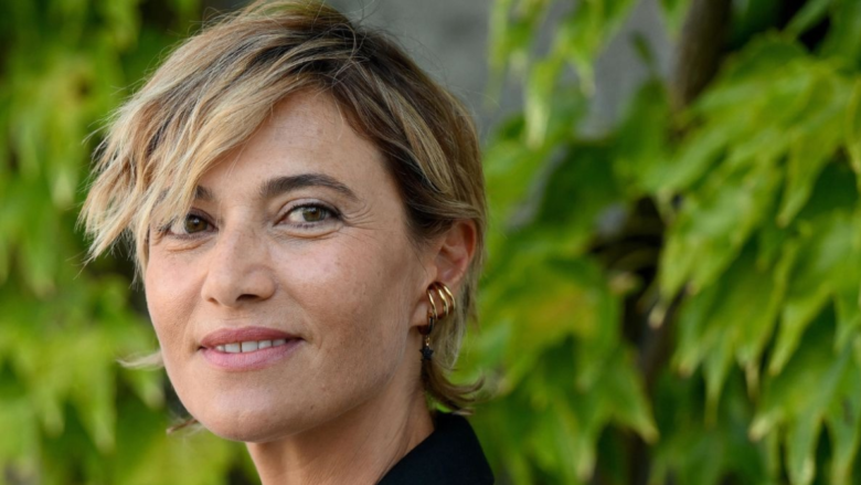 “Una storia”, la romana Anna Foglietta debutta alla regia: quando il minimalismo può trasformarsi in noia sottile