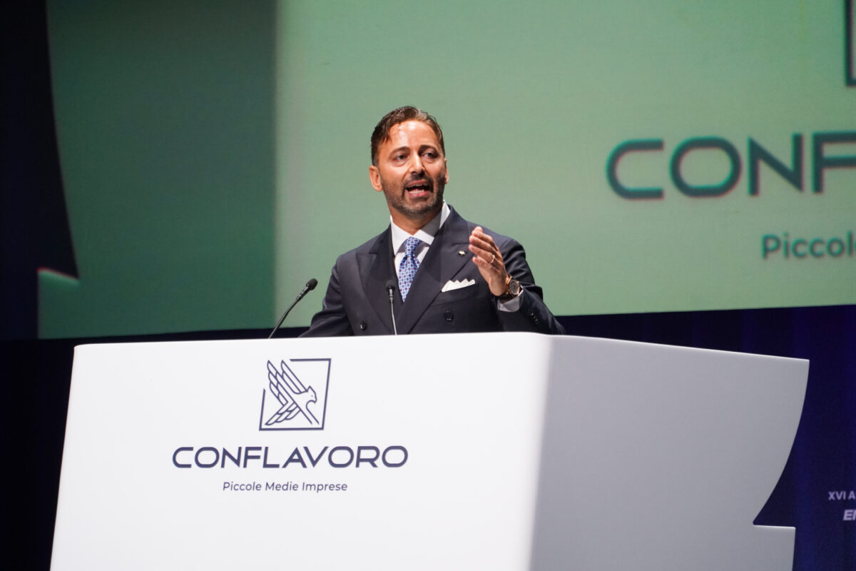 Legge di bilancio, Roberto Capobianco (Conflavoro): “Bene misure su lavoro e giovani, ora spinta in più su energia e AI per le PMI” Legge di bilancio, Roberto Capobianco (Conflavoro): “Bene misure su lavoro e giovani, ora spinta in più su energia e AI per le PMI”