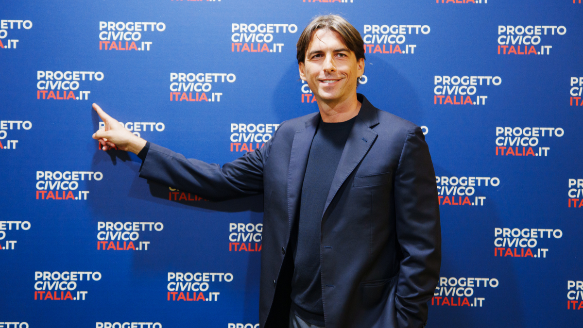 Onorato sfida il campo largo: “Alle primarie con un nostro candidato, no al toto nomi Schlein-Conte. Il csx così non può vincere” Onorato sfida il campo largo: “Alle primarie con un nostro candidato, no al toto nomi Schlein-Conte. Il csx così non può vincere”