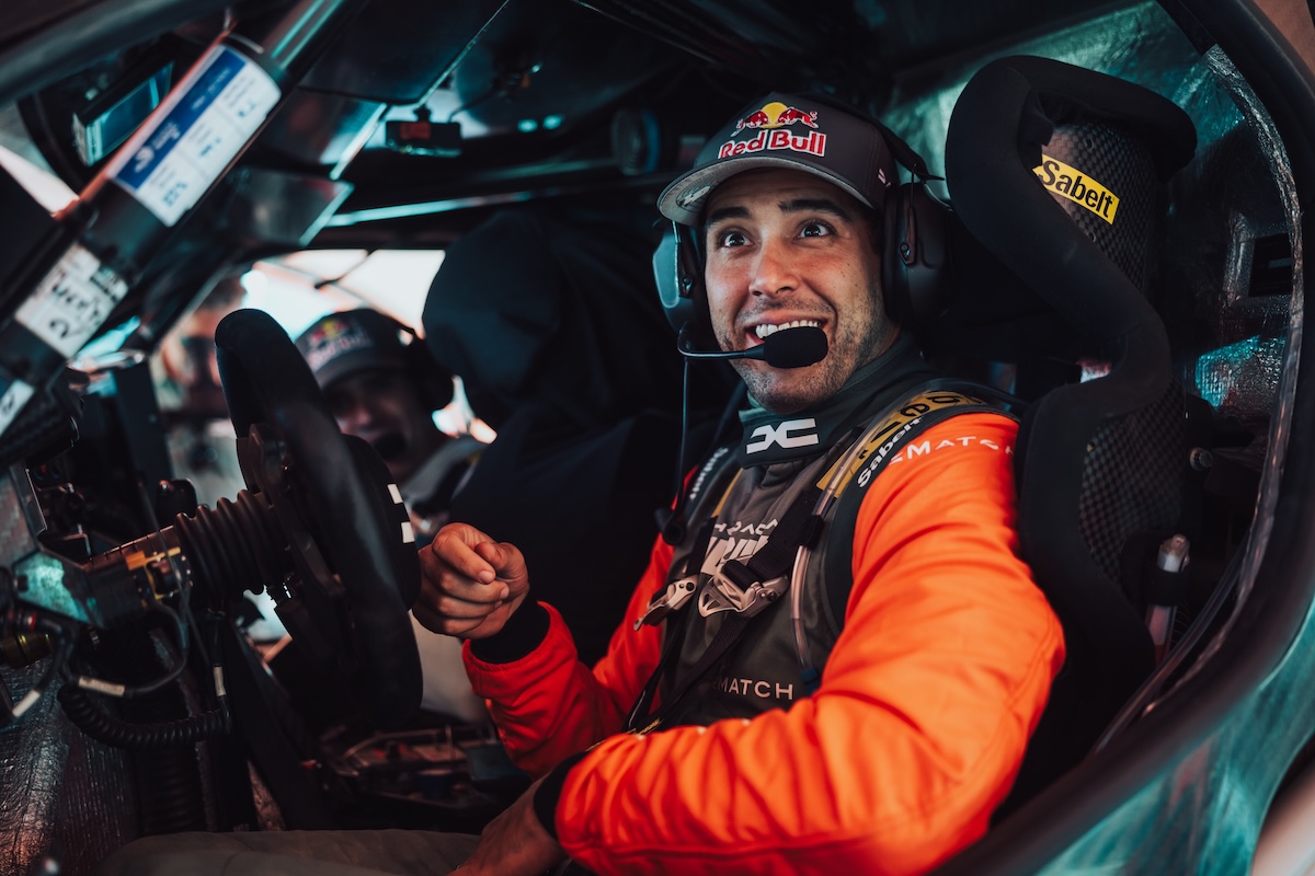 Dacia, Moraes vola al comando nel Rally del Marocco Dacia, Moraes vola al comando nel Rally del Marocco