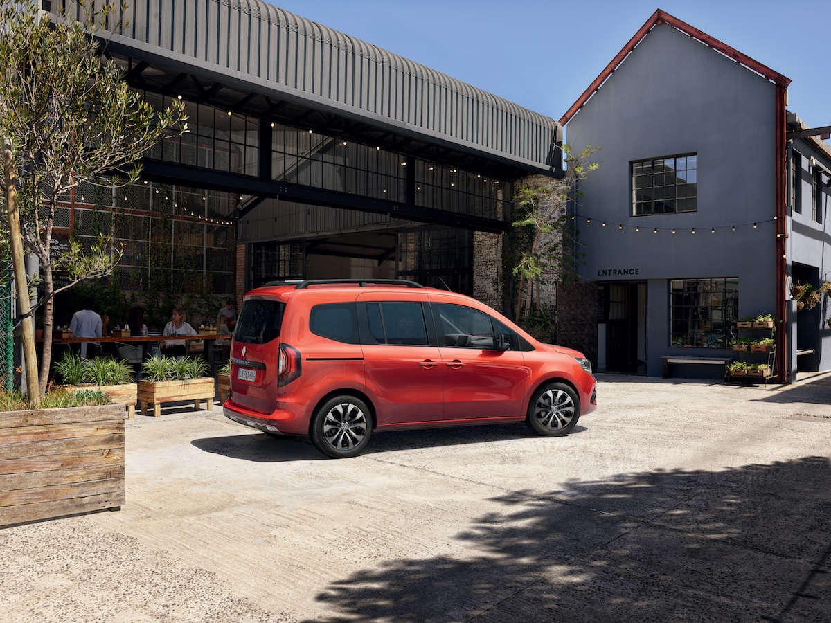 Nuovi Renault Kangoo e Kangoo Van: tutte le novità della gamma Nuovi Renault Kangoo e Kangoo Van: tutte le novità della gamma