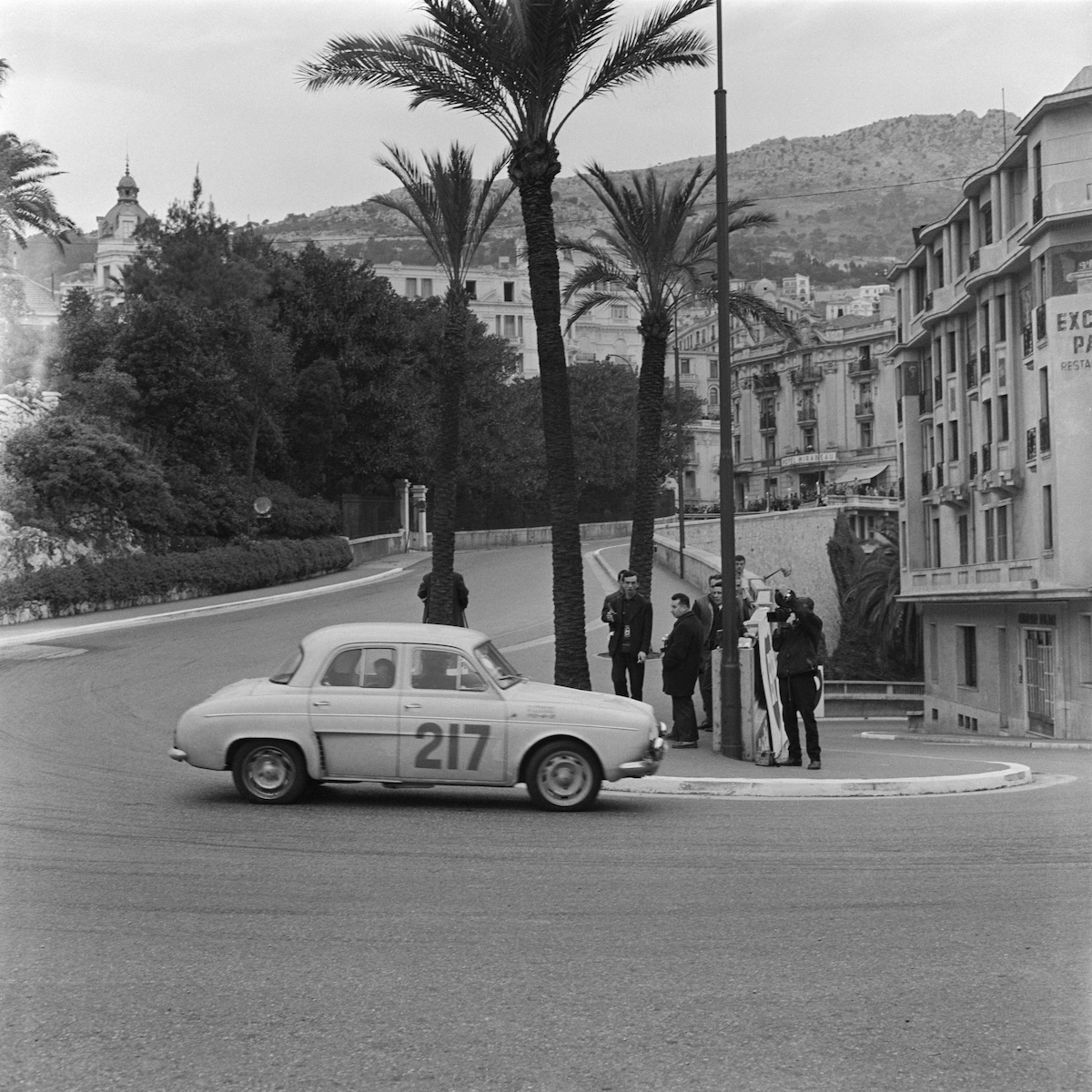 Renault Dauphine, 70 anni dell’auto che cambiò il marchio