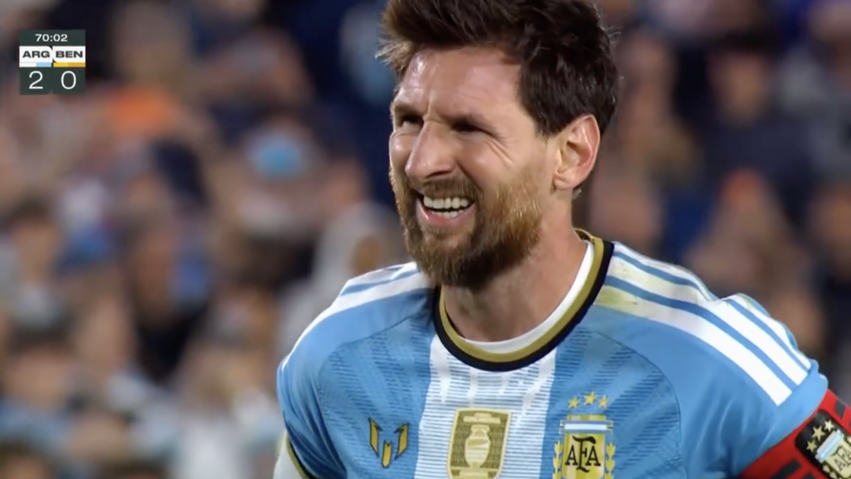 Eterno Messi, segna l’ultimo gol con l’Argentina: tutta l’emozione del Monumental per la sua leggenda- VIDEO Eterno Messi, segna l’ultimo gol con l’Argentina: tutta l’emozione del Monumental per la sua leggenda- VIDEO