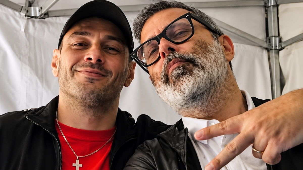Al Tenco 2026 il rap conquista l’Ariston: Fabri Fibra e Frankie hi-nrg riscrivono le regole della canzone d’autore Al Tenco 2026 il rap conquista l’Ariston: Fabri Fibra e Frankie hi-nrg riscrivono le regole della canzone d’autore