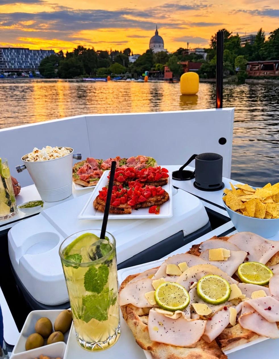 Roma fa battere il cuore … e il portafogli. Cena con vista, cocktail in battello, bibita e pop corn al cinema: ogni colpo di fulmine ha un prezzo