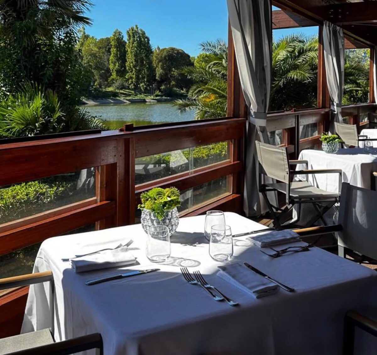 Roma fa battere il cuore … e il portafogli. Cena con vista, cocktail in battello, bibita e pop corn al cinema: ogni colpo di fulmine ha un prezzo