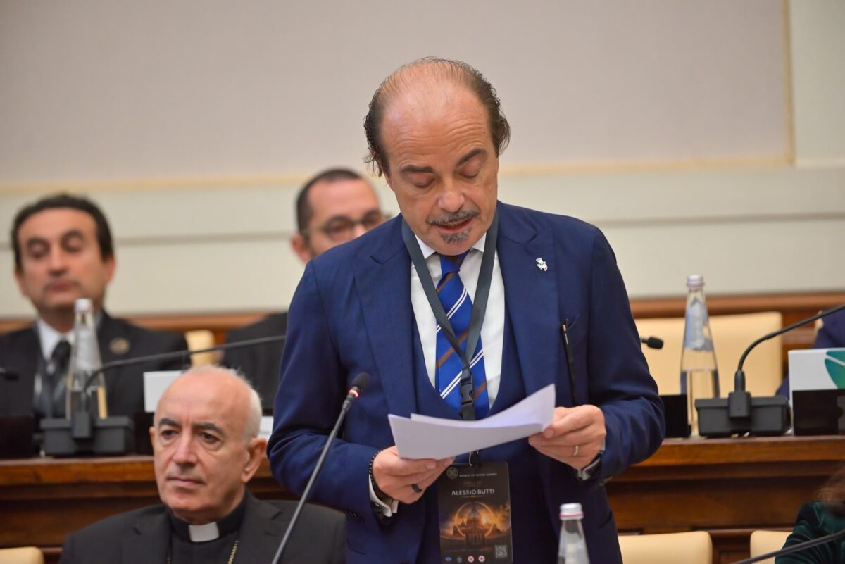 IA e quantum, Butti dal Vaticano: “La sfida è la sovranità tecnologica”. E riceve la medaglia Magnifica Humanitas IA e quantum, Butti dal Vaticano: “La sfida è la sovranità tecnologica”. E riceve la medaglia Magnifica Humanitas