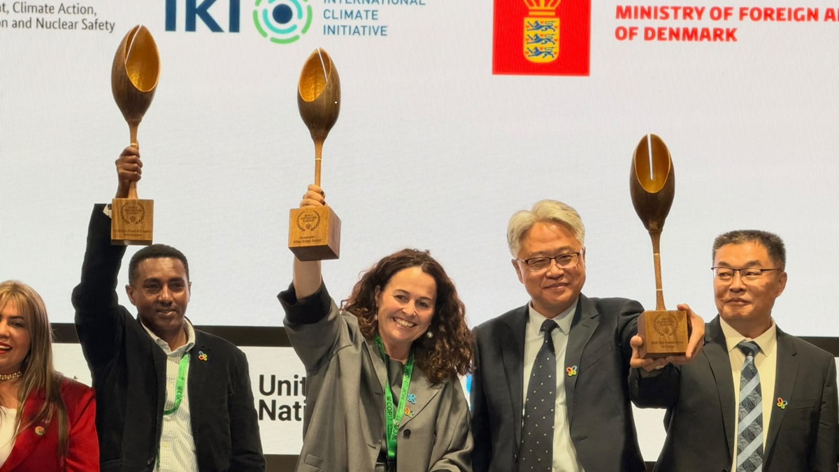 Forestami premiato dall’Onu alla COP17: Milano modello internazionale per il ripristino degli ecosistemi Forestami premiato dall’Onu alla COP17: Milano modello internazionale per il ripristino degli ecosistemi