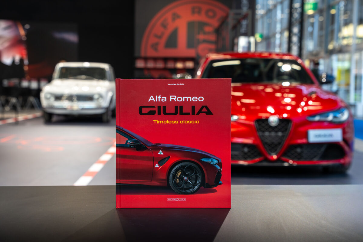 Auto e Moto d’Epoca 2026: debutta il libro dedicato all’Alfa Romeo Giulia Auto e Moto d’Epoca 2026: debutta il libro dedicato all’Alfa Romeo Giulia